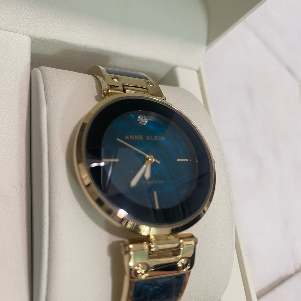 NEW Anne Klein Gold and Green Watch